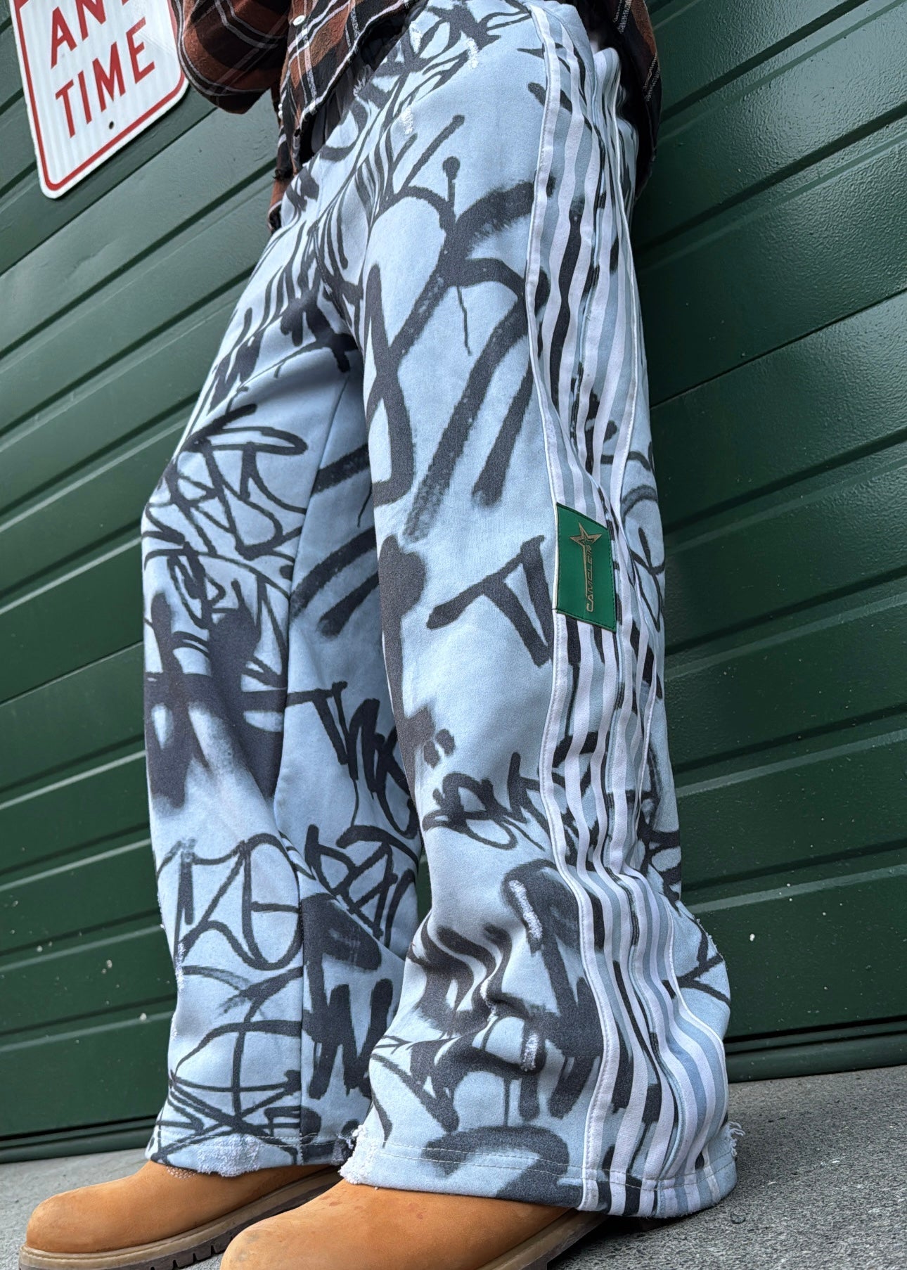 ART SWEATPANTS