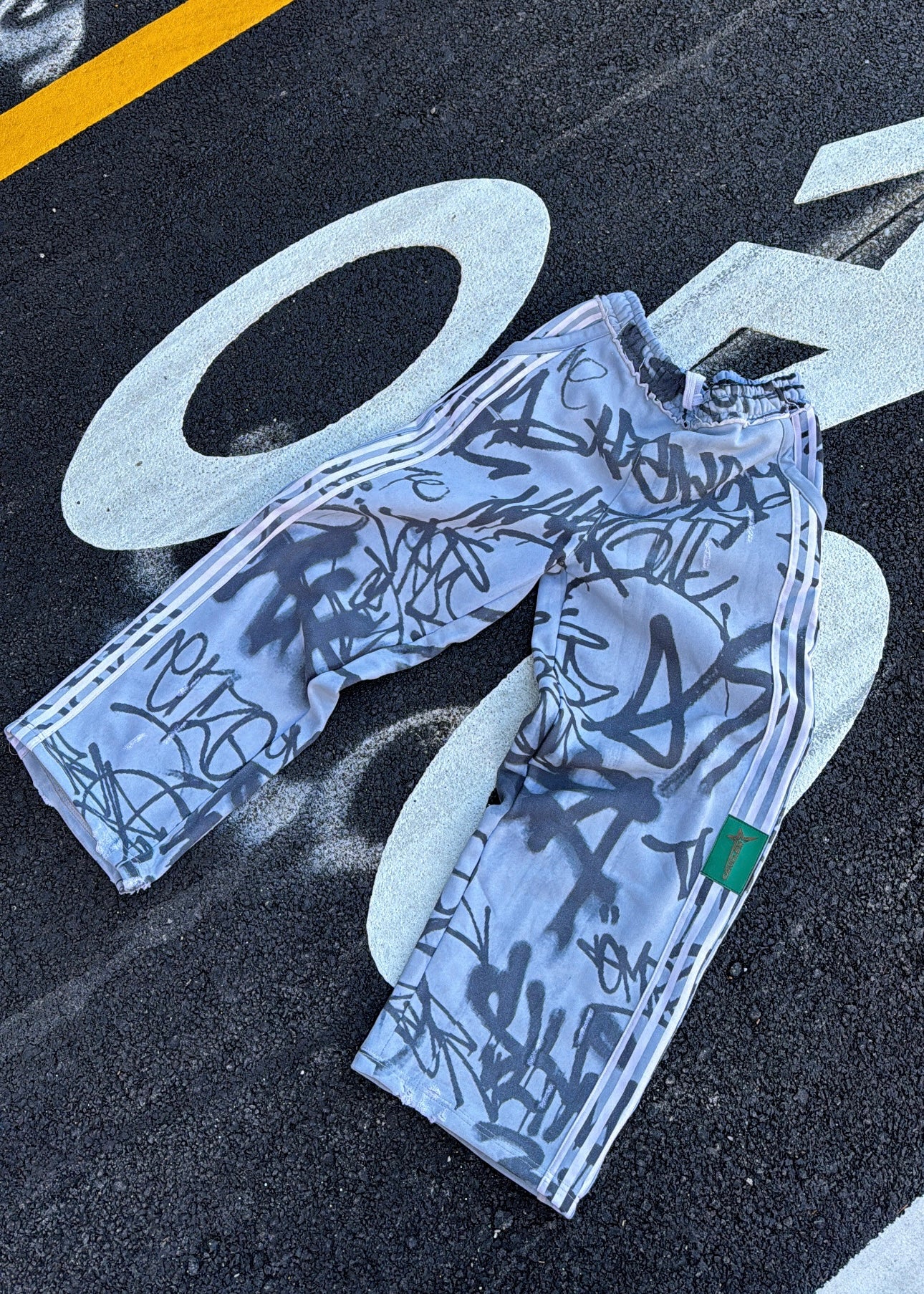 ART SWEATPANTS